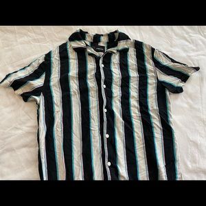 Mens short sleeve stripe button up.